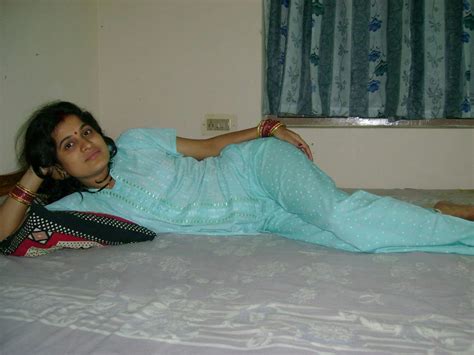 Indian girl naked on the bed